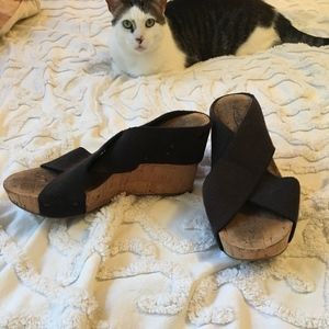 Lucky Brand Black and Tan Wedge Sandals